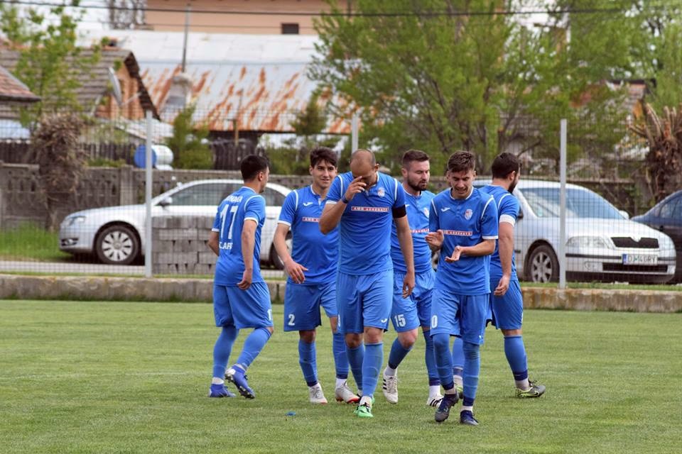 Liga 4: Gazdele s-au impus în etapa de Paște