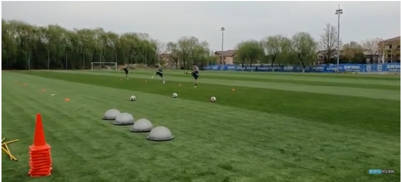 Liga 1: Jucătorii Universității Craiova se antrenază începând de astăzi în grupuri de câte 3