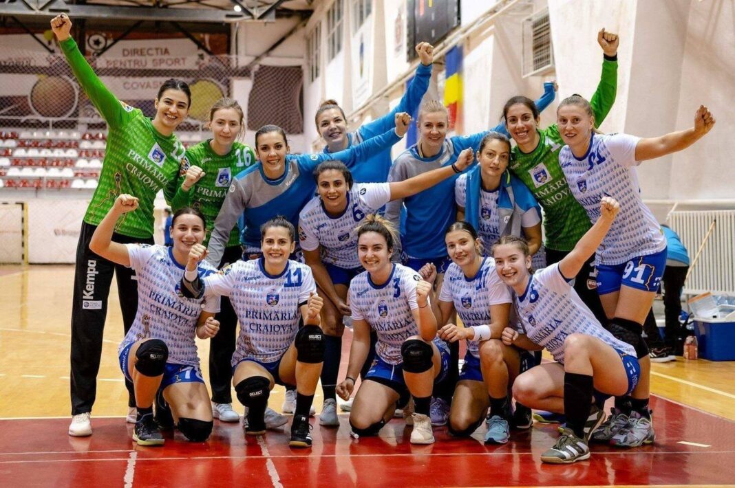 Handbal: Victorie categorică cu Chișineu Criș. SCM Craiova joacă mâine cu Dacia Mioveni