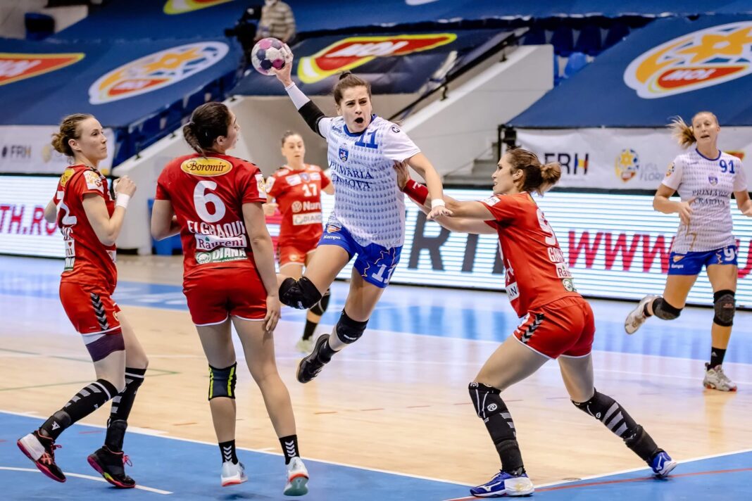 Handbal: Runda 13 din Liga Florilor va avea loc la Baia Mare. Joi, CSM București – SCM Craiova