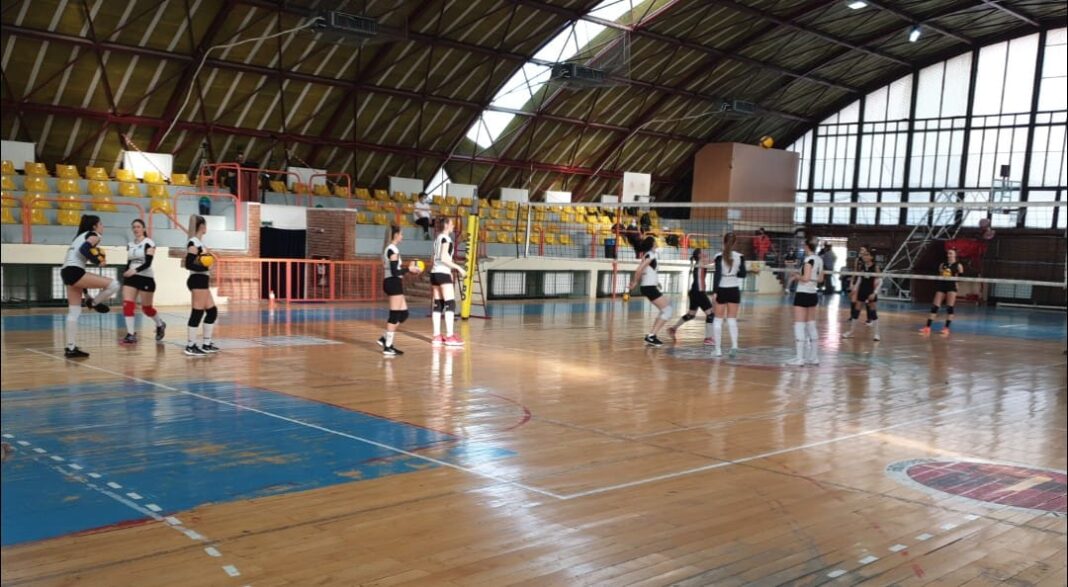 Volei: Victorie fără probleme cu CSM Timișoara