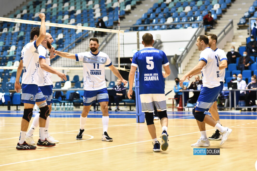 Volei: Băieții lui Dănuț Pascu joacă astăzi la Timișoara. Fetele lui Zlotea se deplasează la Bacău. Programul etapei a 7-a