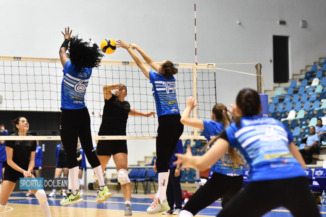 Volei F: A doua victorie la Memorialul „Ion Constantinescu” | 3-0 cu CSM București