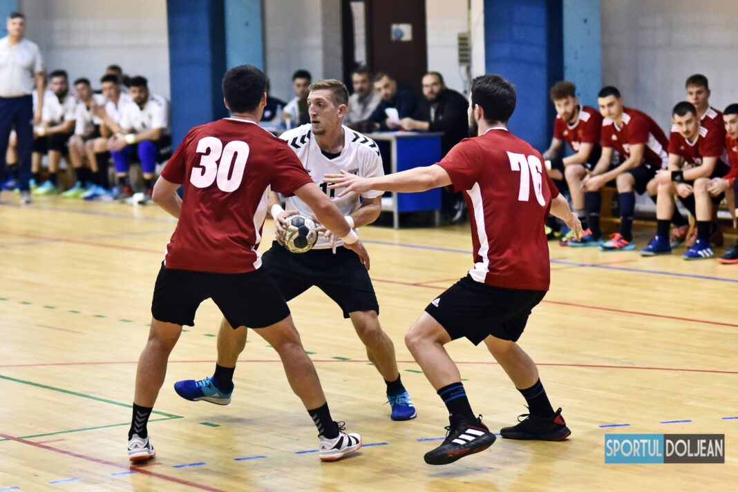 Handbal | Înfrângere grea și cu Oradea