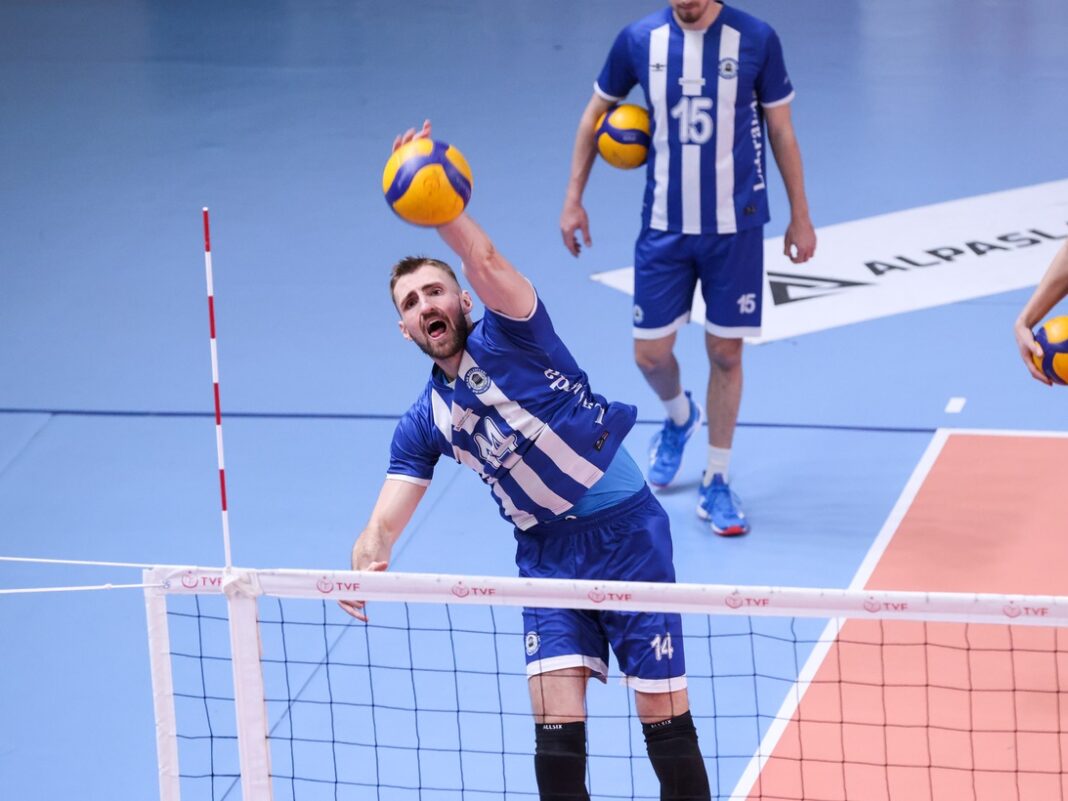 Volei | Întăriri pentru trupa lui Dănuț Pascu