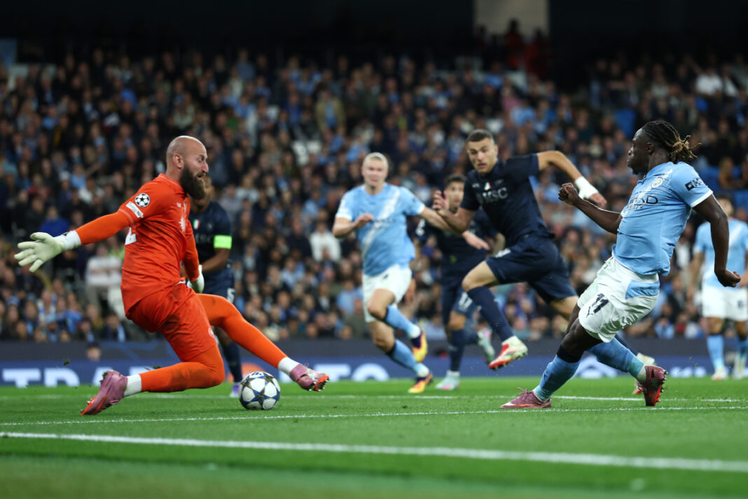 Manchester City a ieșit învingătoare din duelul cu Napoli. Eintracht Frankfurt, primul lider