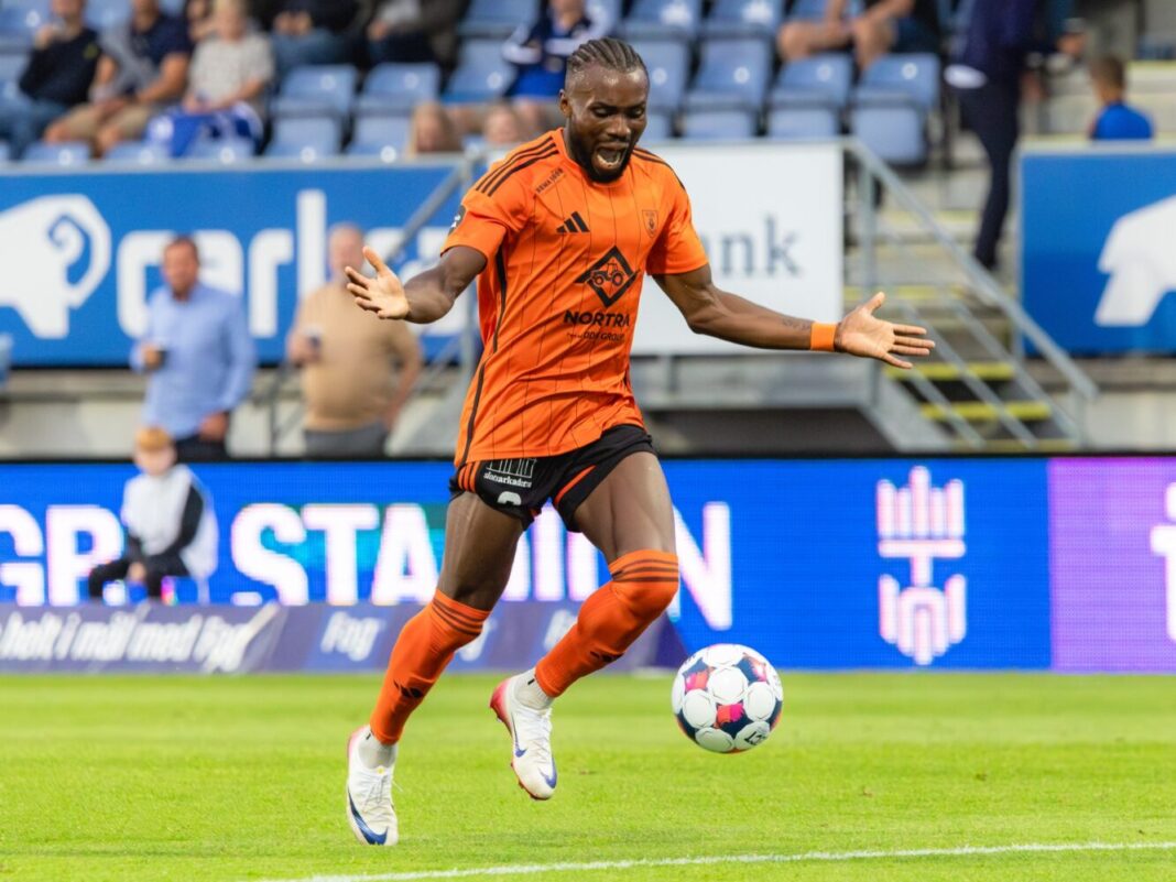 Universitatea Craiova l-a transferat și pe nigerianul Monday Etim