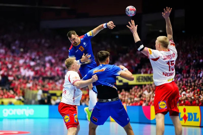 România a ținut ritmul doar o repriză